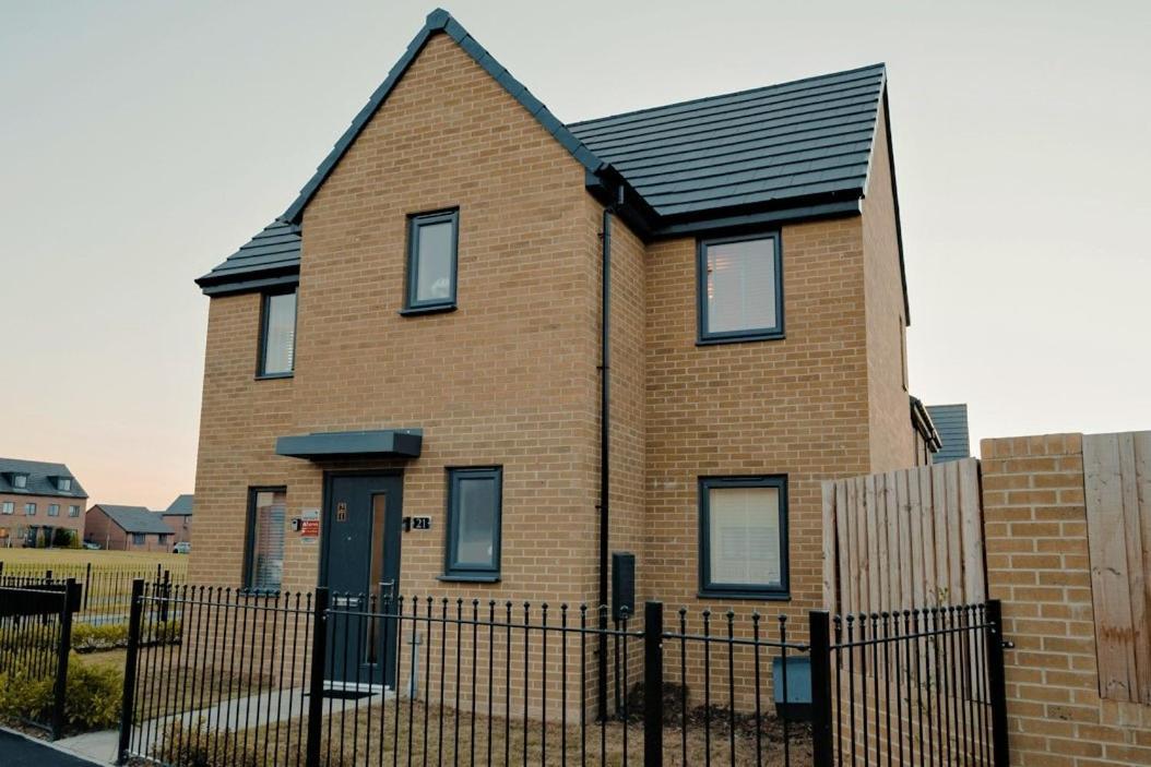 Willow Heights Modern 5-7 Persons/3 Bed Detached Rotherham Bagian luar foto