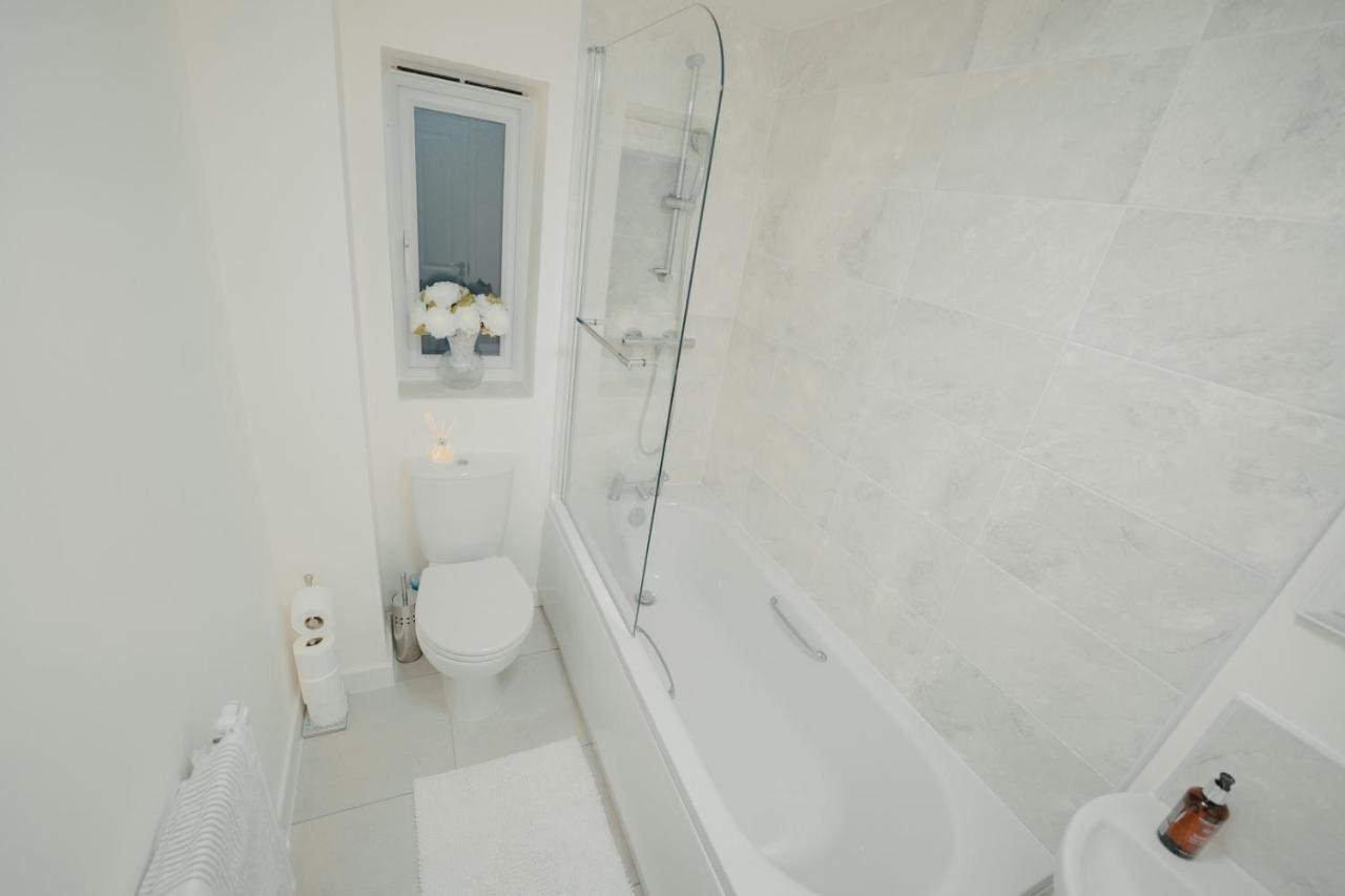 Willow Heights Modern 5-7 Persons/3 Bed Detached Rotherham Bagian luar foto
